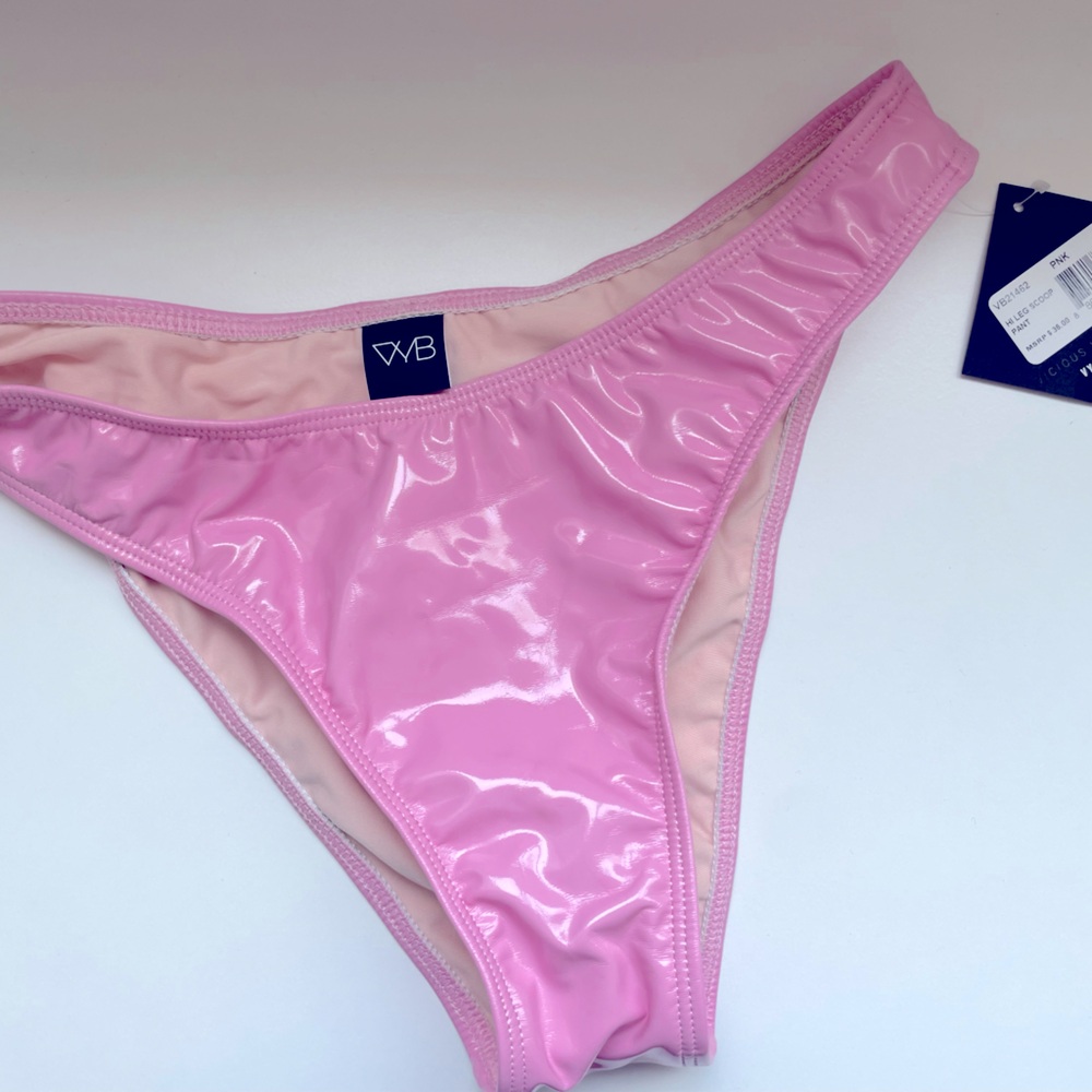 Sparkly hot pink bikini bottoms!